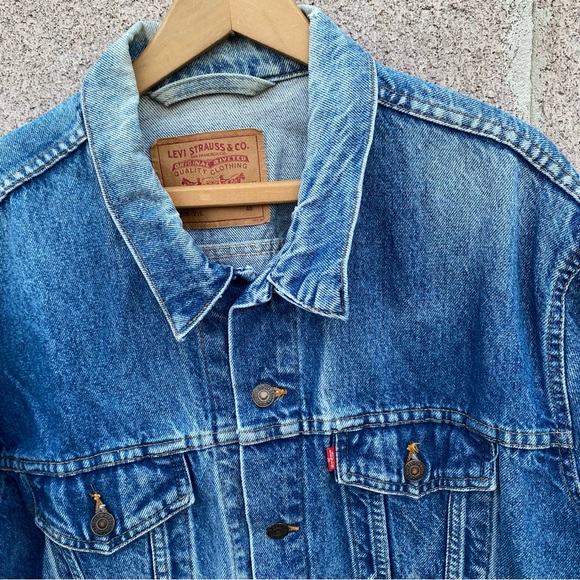 Vintage Levi’s 70506 Denim Trucker Jacket Made in USA Size 48 90s Red Tab - Picture 2 of 7